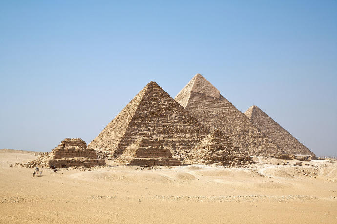 Pyramids of Gizah 