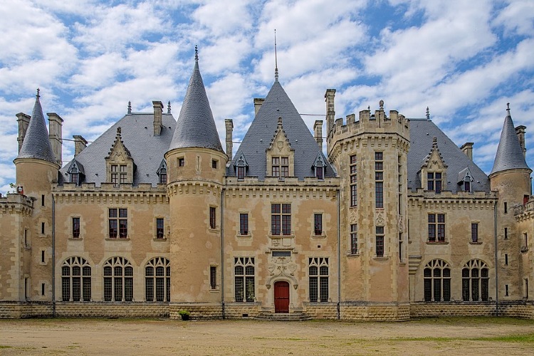 Montaigne Castle History and Facts History Hit