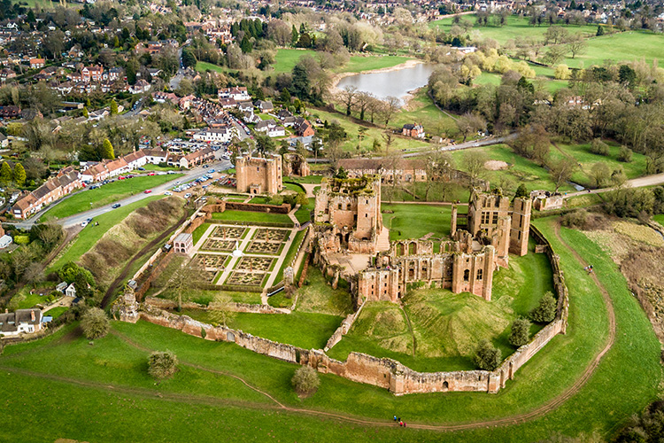 Kenilworth Castle - History and Facts | History Hit