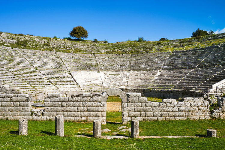 The Oracles Of Dodona - The Historian's Hut