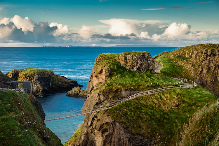Carrick-A-Rede Rope Bridge - History and Facts