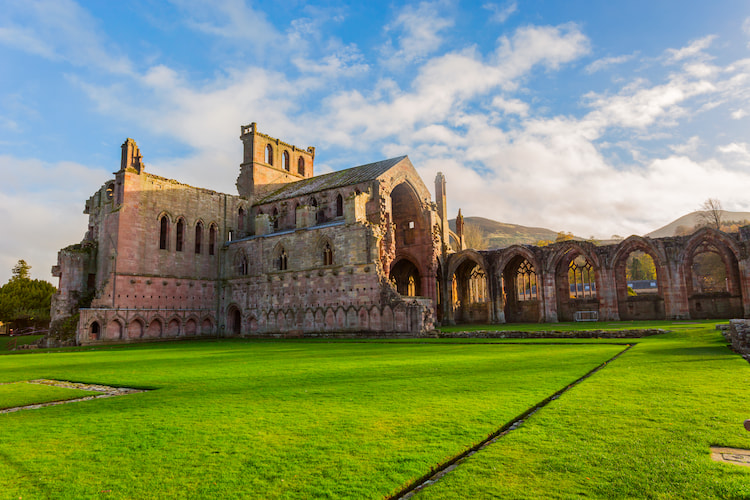 melrose-abbey-history-and-facts-history-hit