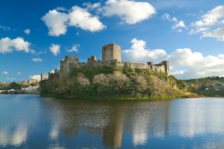 Pembroke Castle - History and Facts | History Hit