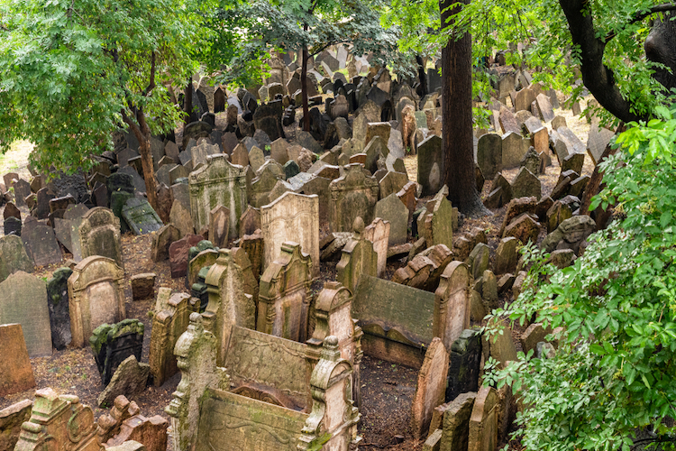 Old Jewish Cemetery Prague History and Facts History Hit
