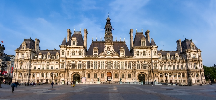 Hotel de Ville - History and Facts | History Hit