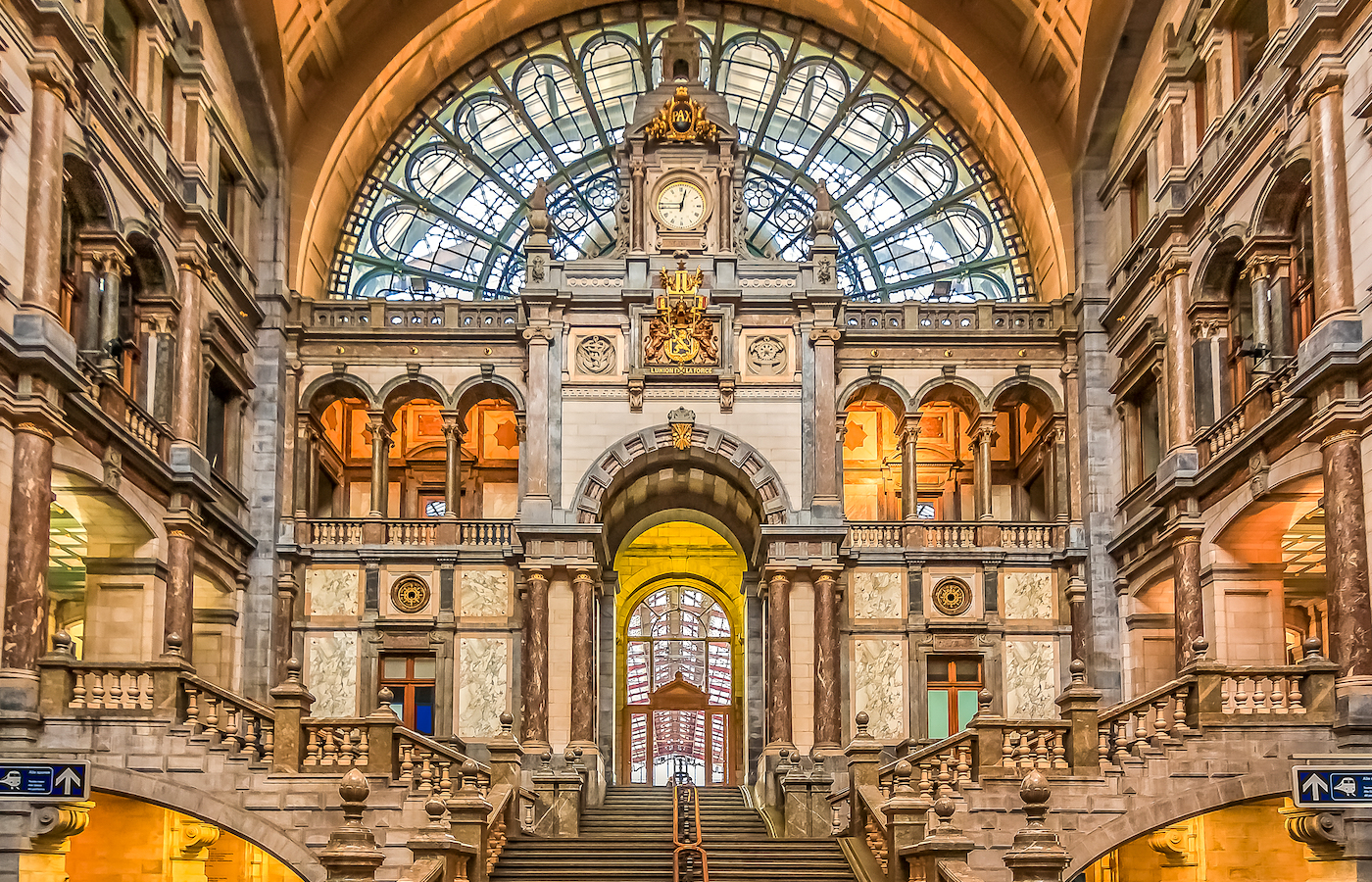 15 of the world's most beautiful train stations - Curbed