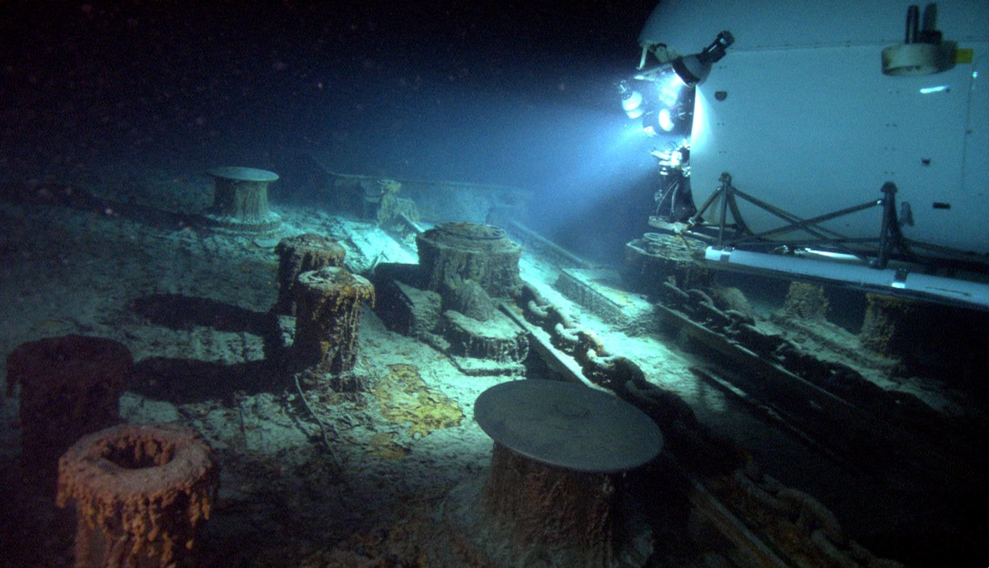 10 Eerie Underwater Photos Of The Titanic Wreck History Hit