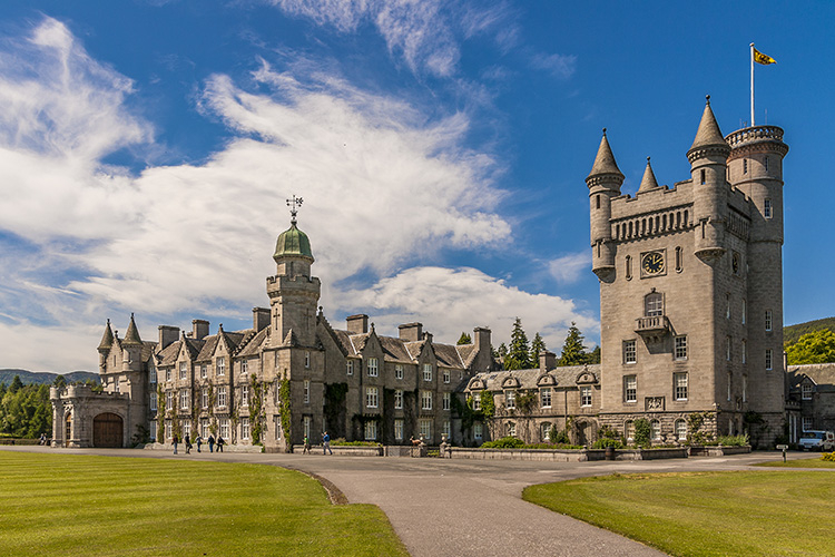 balmoral castle visit scotland