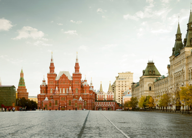 3 places to visit in russia