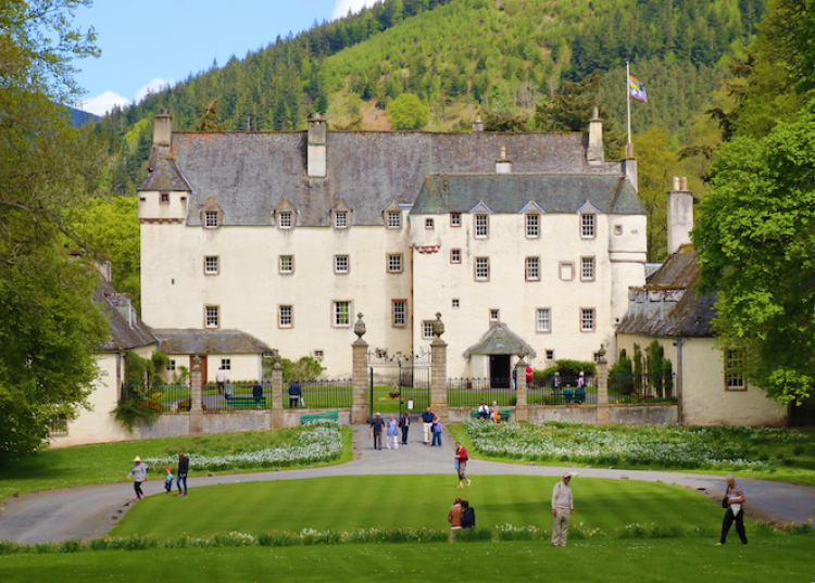 where to visit in the scottish borders