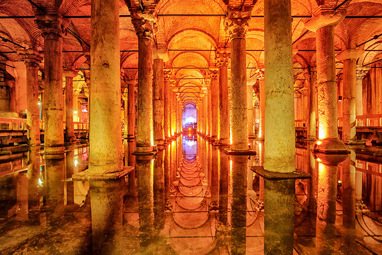 The Basilica Cistern - History and Facts | History Hit