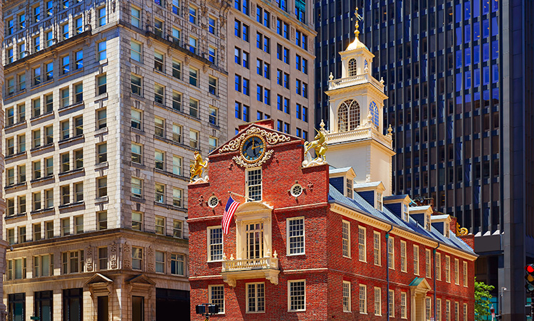 Old landmarks and historic personages of Boston . curious to trace