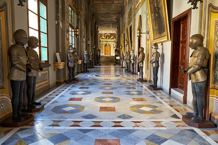 Grandmaster's Palace in Valletta - Maltatina