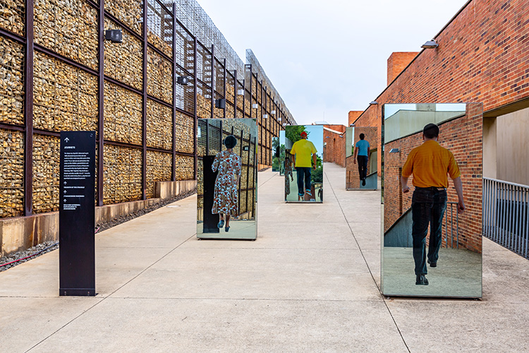 why is the apartheid museum a tourist attraction