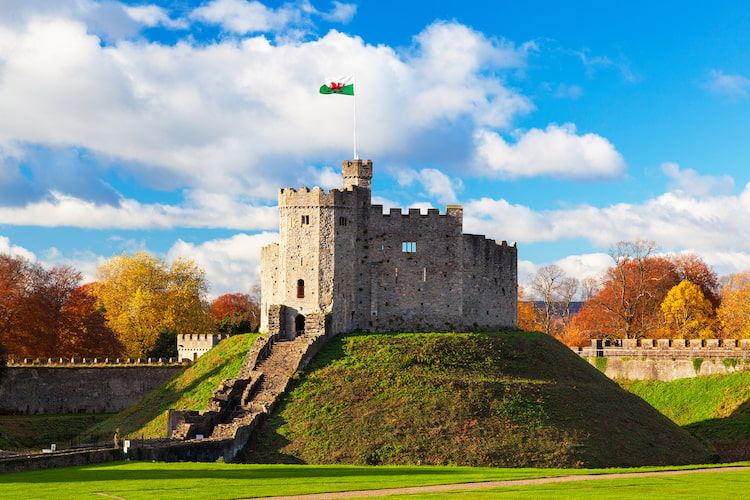 can you visit cardiff castle