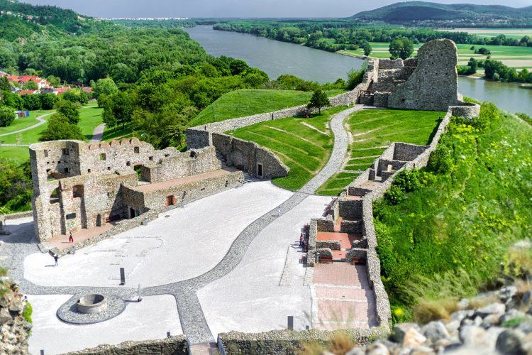 Devin Castle History And Facts History Hit Devin Castle History And Facts History Hit