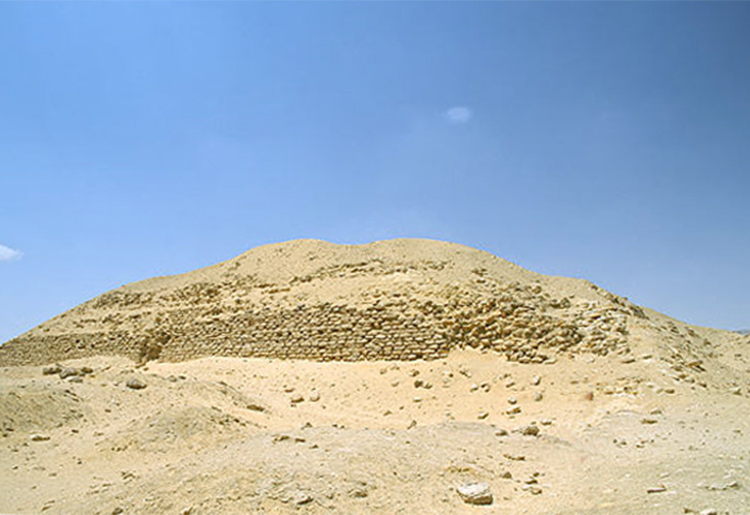 Zawyet el Aryan Pyramids History and Facts History Hit